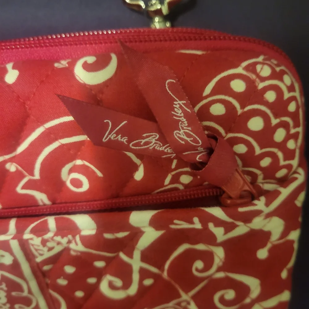 Vera Bradley Pink & White Floral Laptop/ Ipad Bag